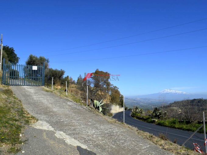 Terreno, Via Madonna Del Piano